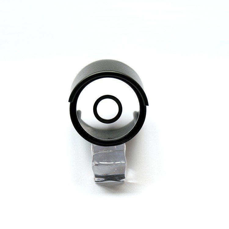 单向玻璃什么意思,单向玻璃用什么做的