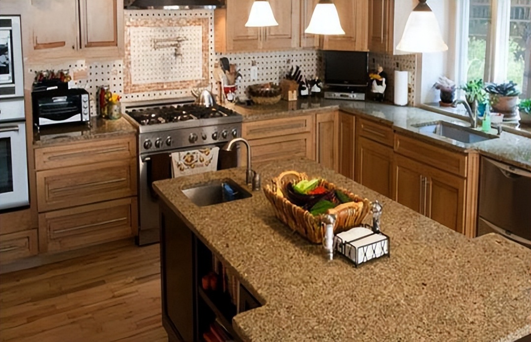 不同材料橱柜优缺点,不同材质橱柜的价格