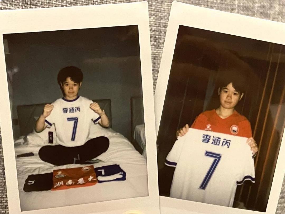 足球女孩,足球女孩实现梦想