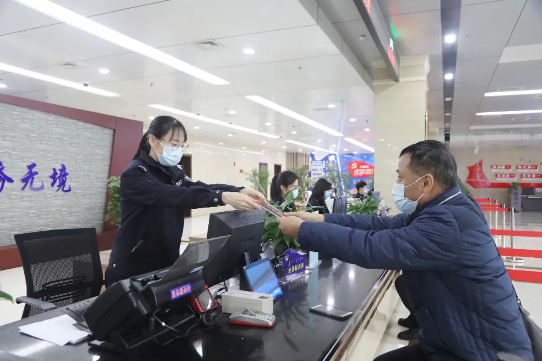 【我为群众办实事】内蒙古公安:“一窗通办”提质增效,跑出优化法治化营商环境“加速度”