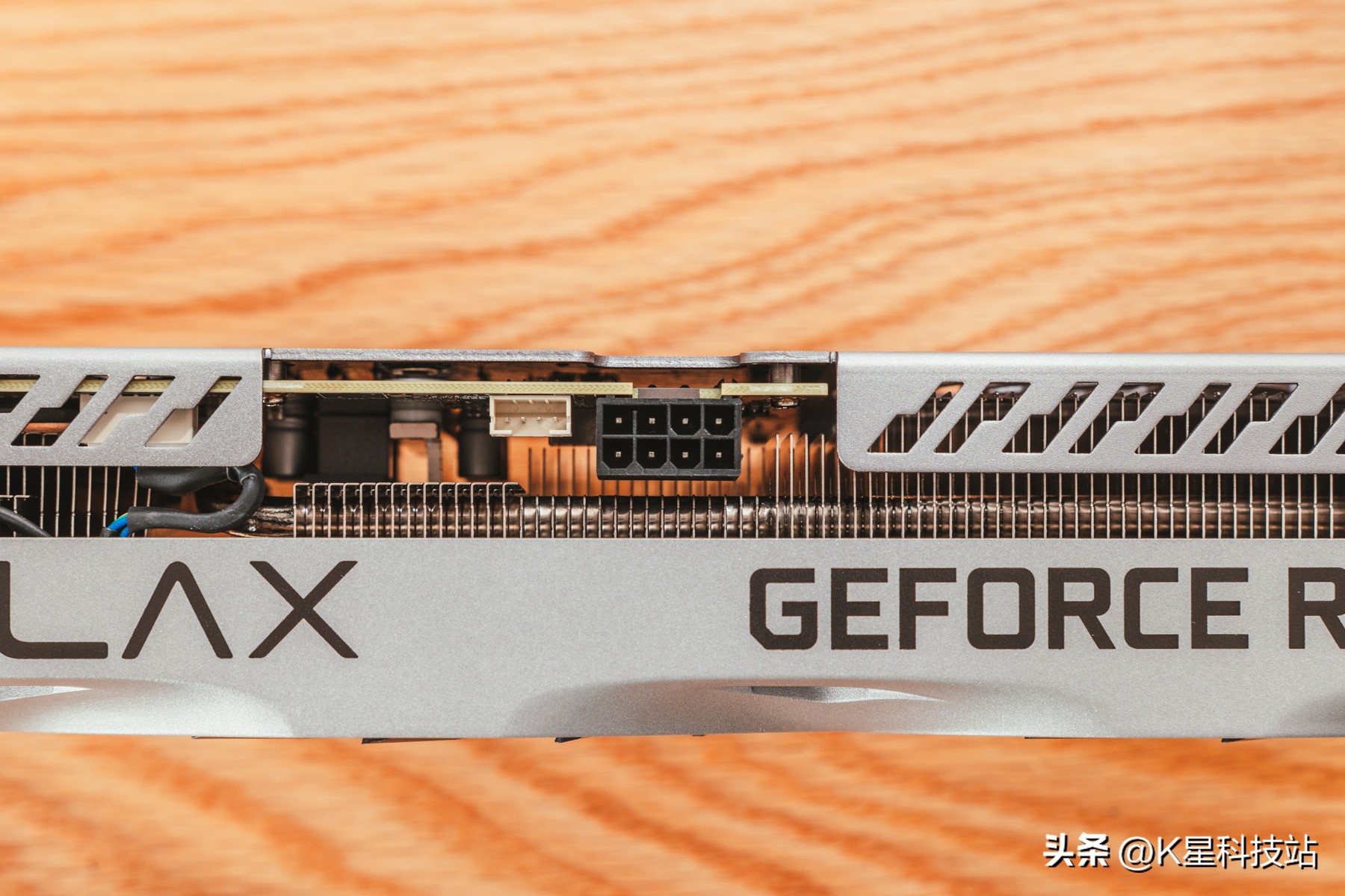 华硕tufgaminggt501深度评测,华硕b560tuf重炮手配置推荐