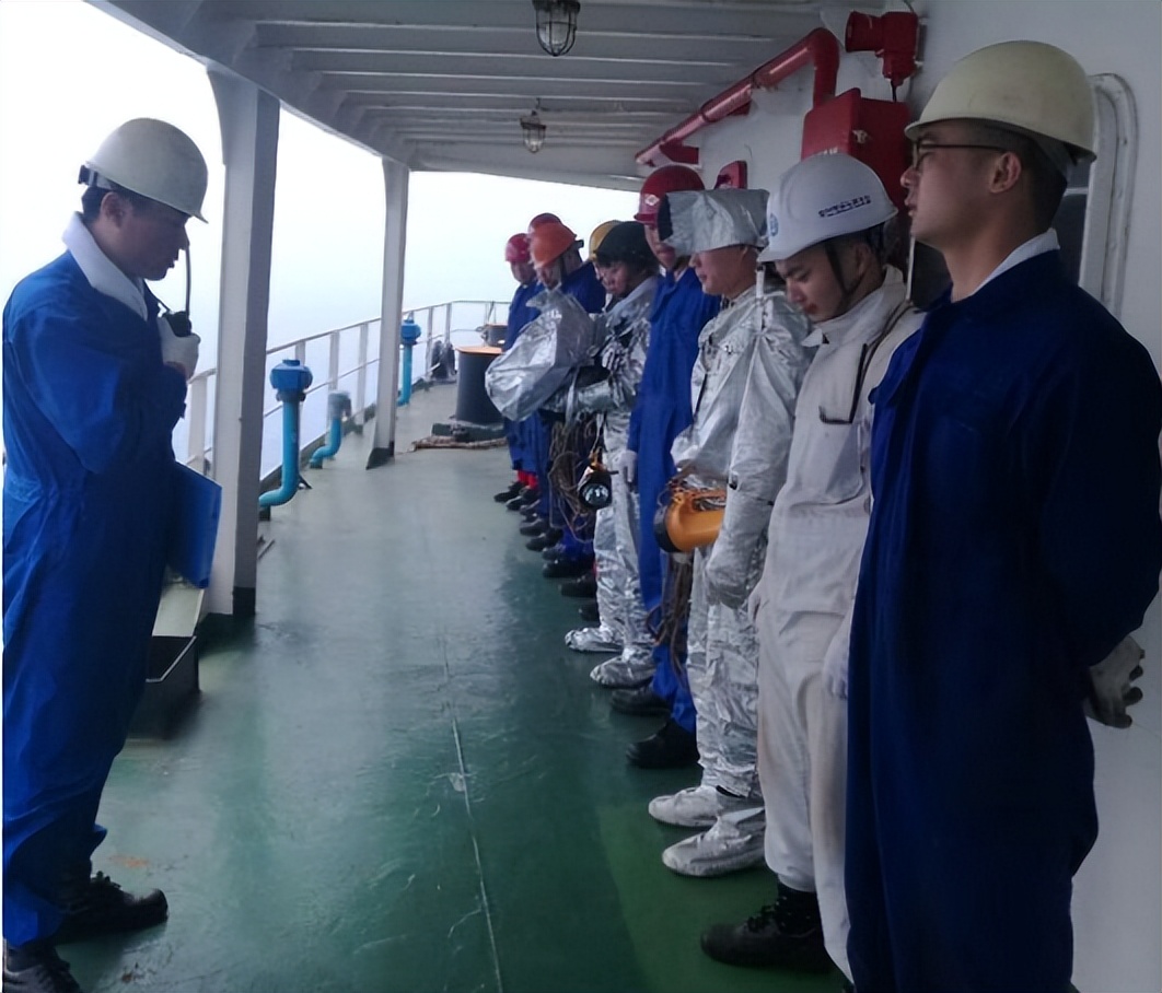 高薪招船员打鱼靠谱吗,招聘高薪海员靠谱吗