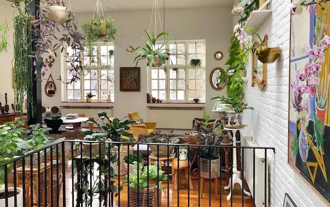 在网上卖土,靠卖土一个月赚2000万