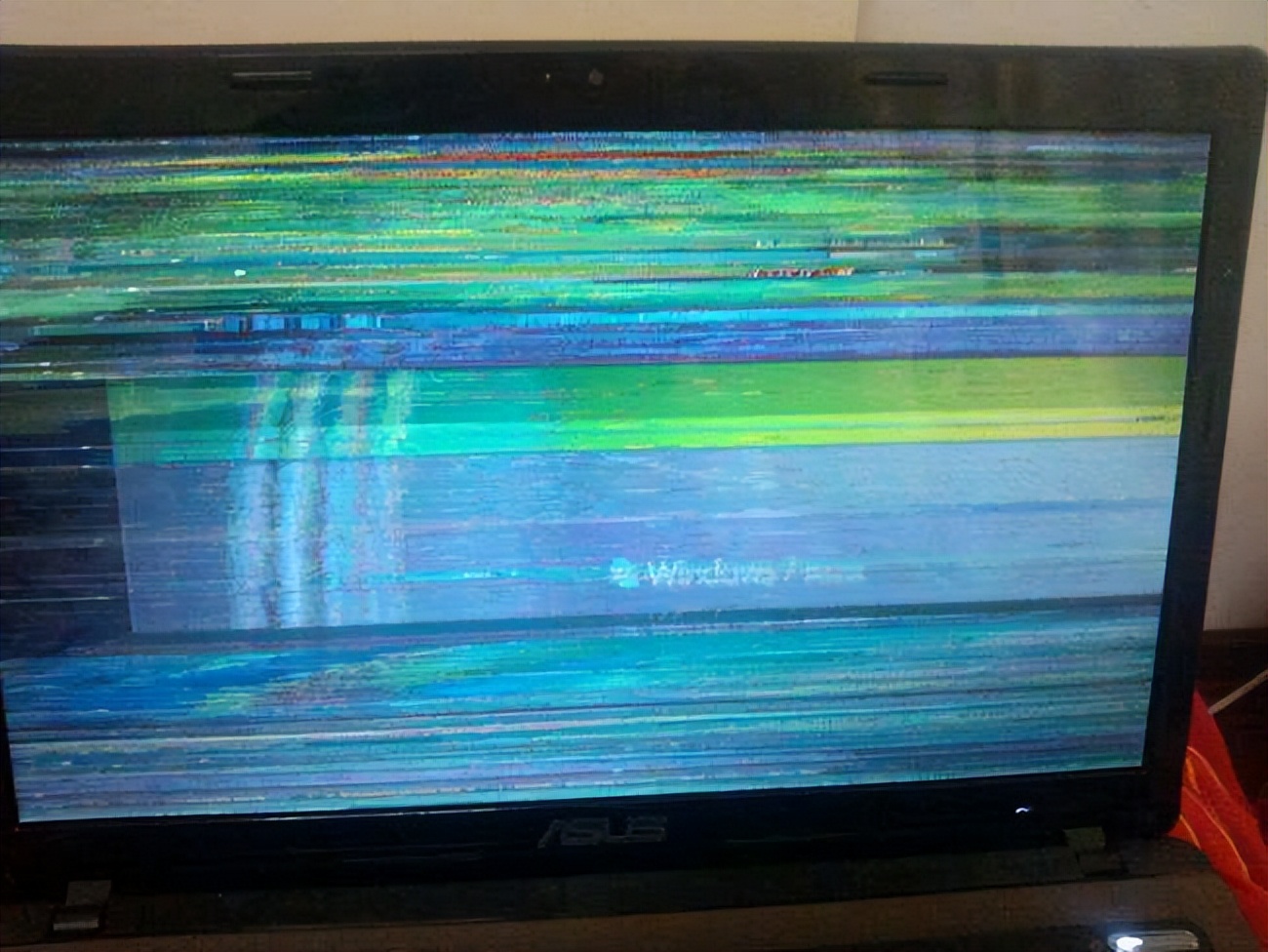 显示器屏幕坏了还有利用价值吗,计算机的显示屏坏了怎么办