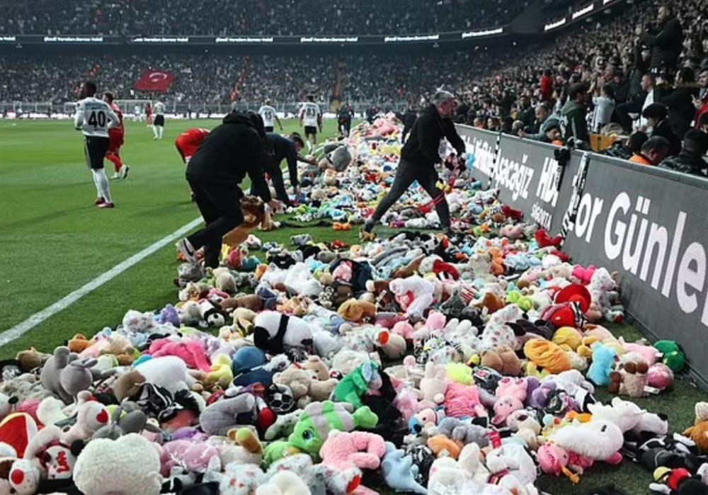 足球俱乐部贝西克塔斯,足球球迷玩具