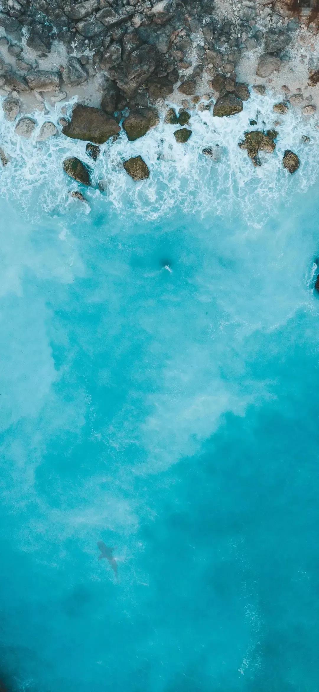 大海壁纸｜大海边，守候朝霞，聆听海浪的乐章