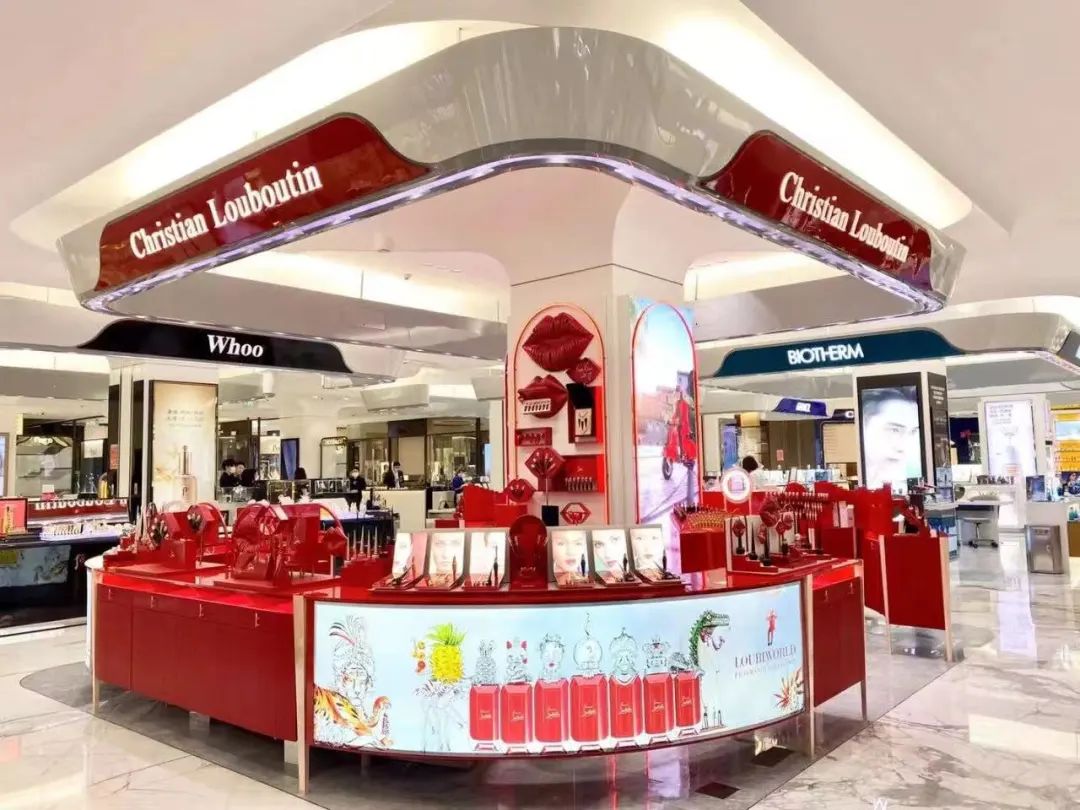 来自行业的声音和思考：高端进口化妆品的线下渠道发展何去何从？