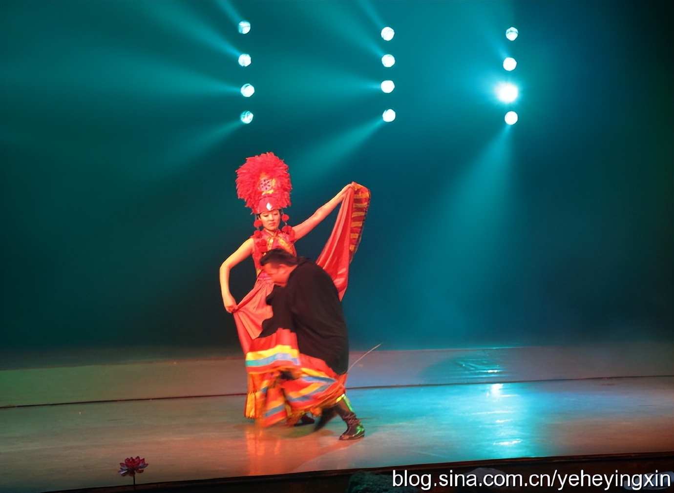 丽江丽水金沙表演好看吗,丽水金沙民族歌舞表演