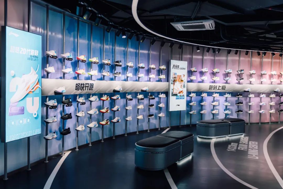 李宁“双打”｜封面故事