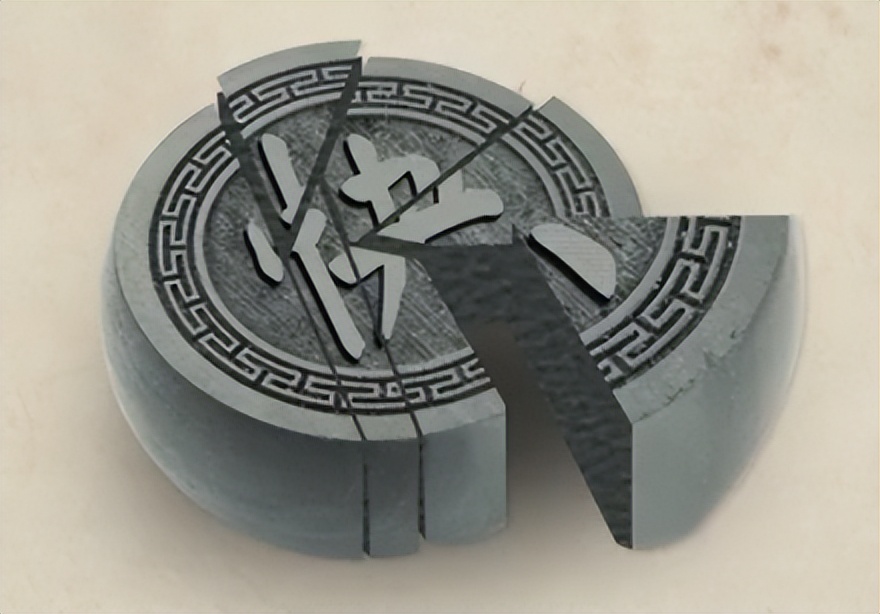 1949年毛主席密令罗瑞卿查案，罗心有顾虑，毛主席：天塌了我顶着