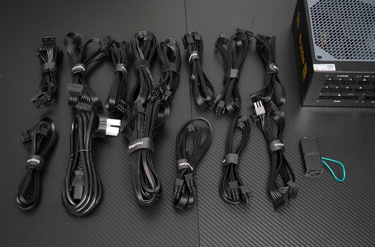 白色电源850w全模组atx3.0质保10年,10年质保atx电源