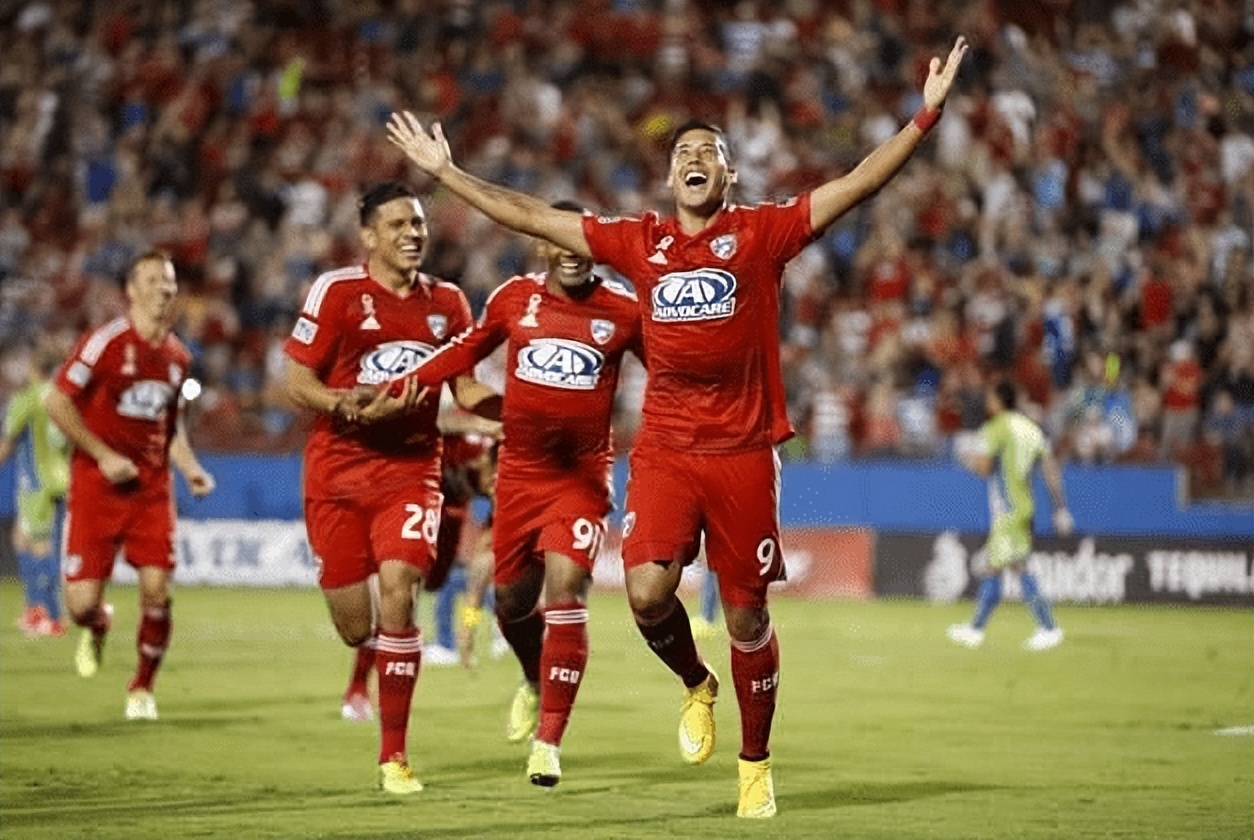 浠婃棩鑽蜂箼瓒崇悆绔炲僵鍐烽棬鍒嗘瀽,鑽蜂箼鎵洏