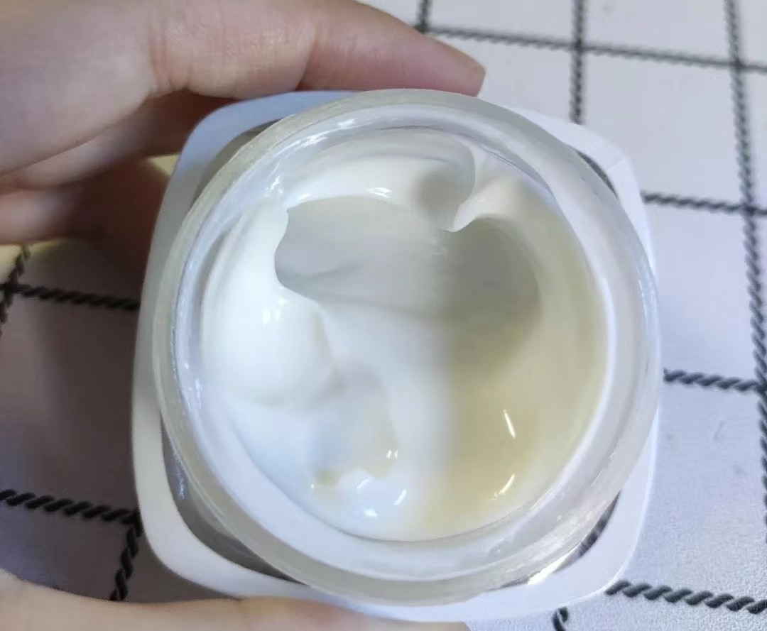 面霜贵的便宜的没区别,面霜中等价位