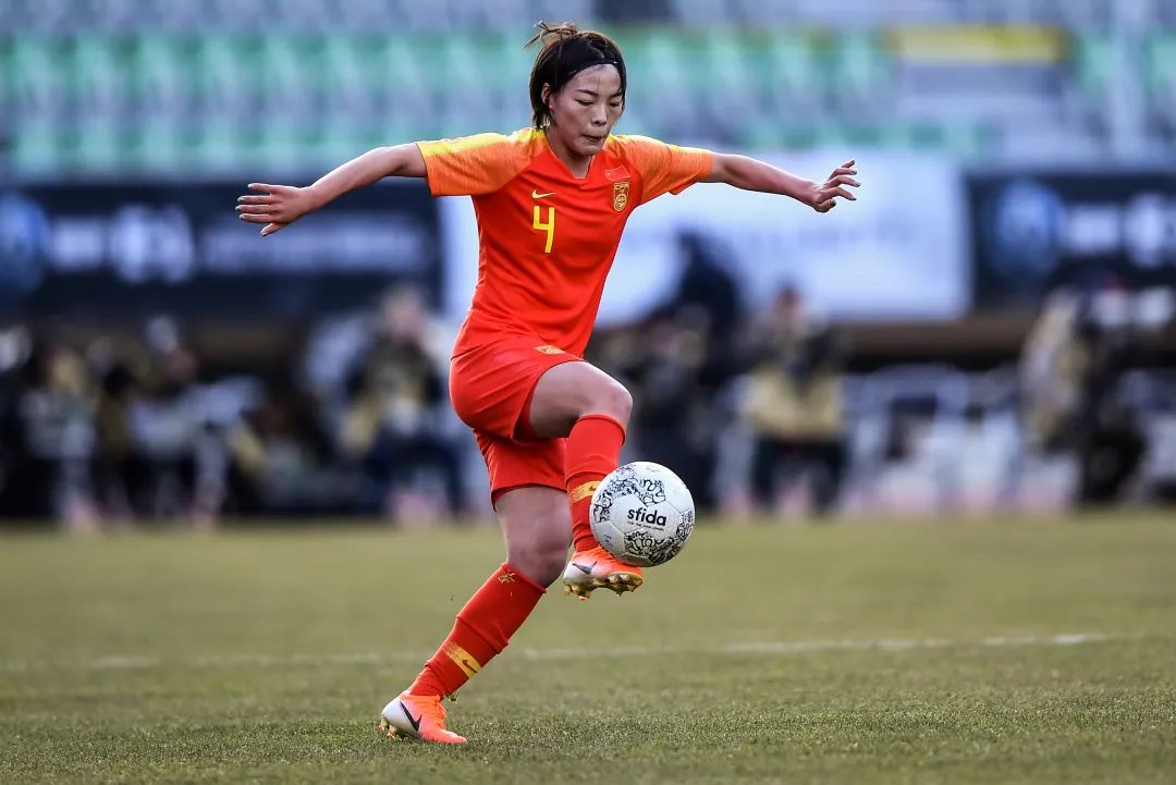 梦想不负有心人，大巴黎官宣李梦雯加盟