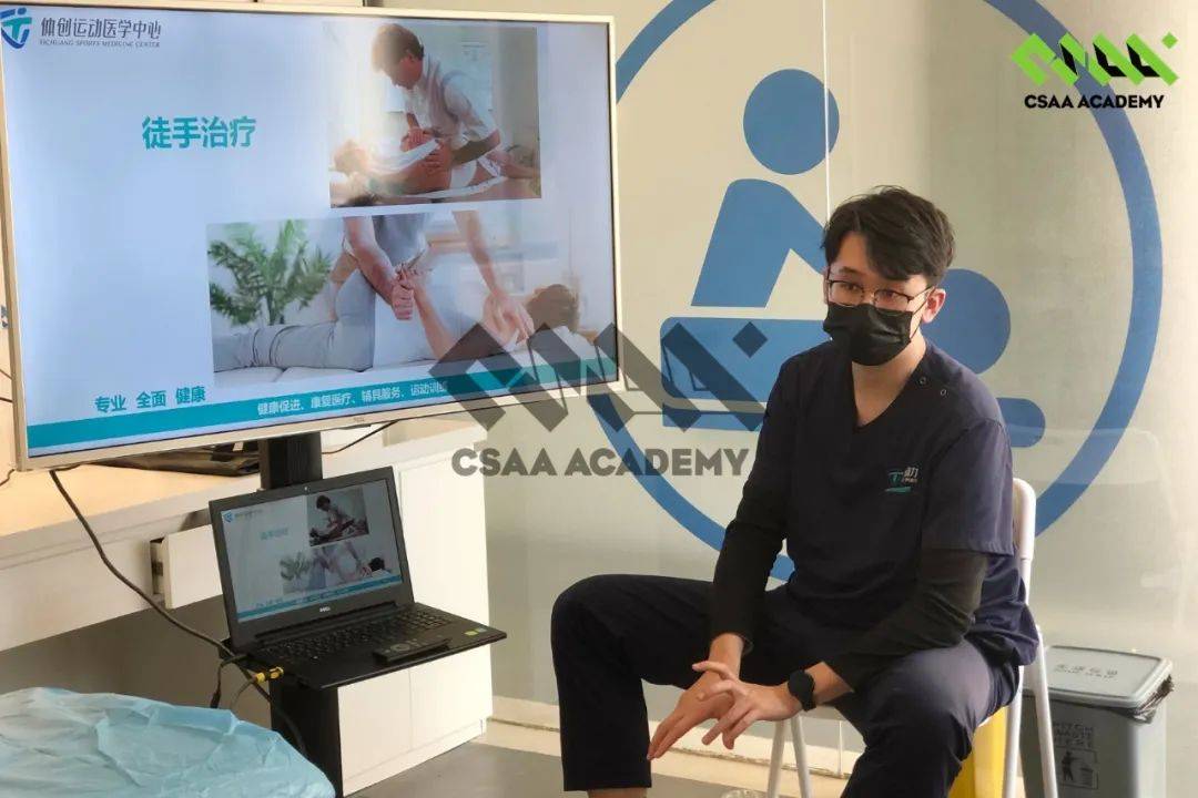 这个16岁的高中生，用6天搭建了一个未来品牌……