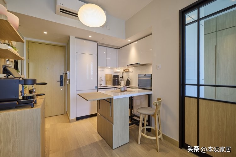 情侣在香港花800万买36平豪宅,28岁香港夫妻买下35m2蜗居