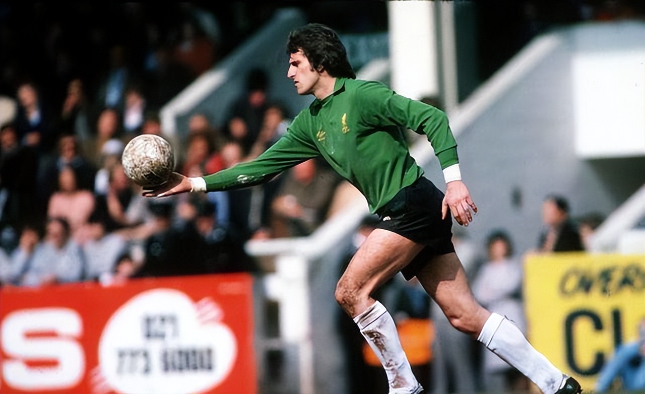 一年一巨星足球,一年一个球的皇马球星