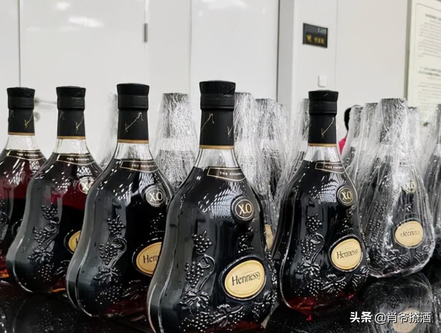 几十元的酒有假货吗,几十元一箱假老酒