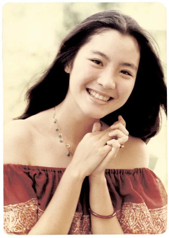 杨紫琼获得金球奖是什么,杨紫琼获金球奖影后和平精英