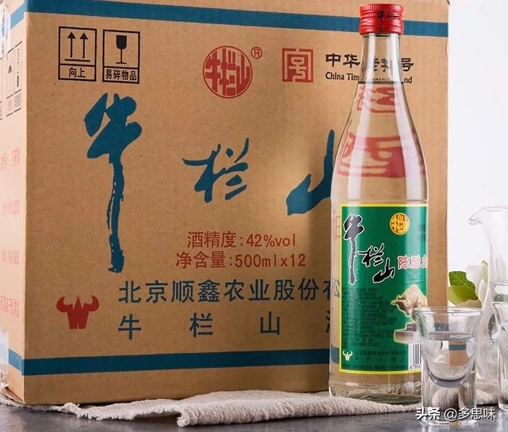 牛栏山二锅头销量下滑的原因,牛栏山二锅头为什么不换瓶装