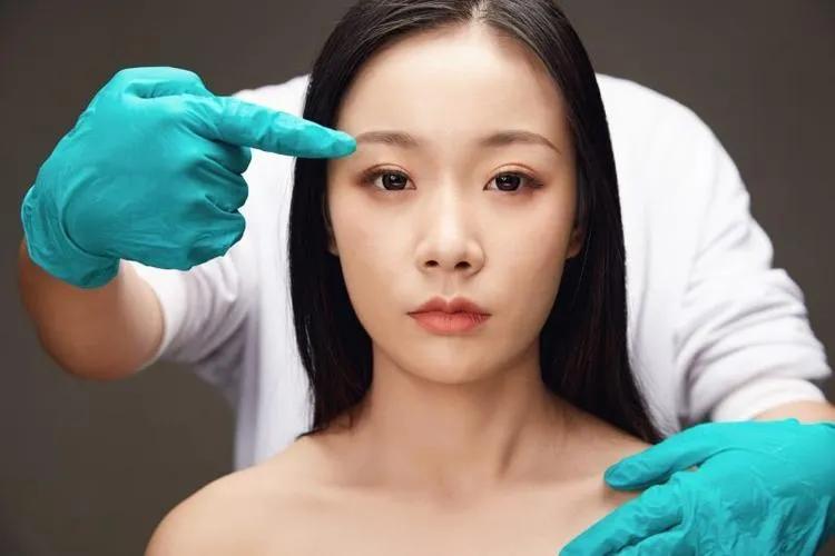 医美乱象真相曝光,医美乱象被毁容