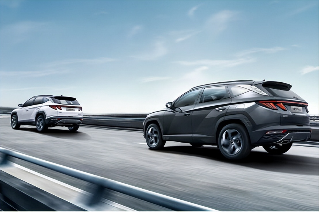 第五代途胜l8at的优点,第五代途胜l8at版测试视频