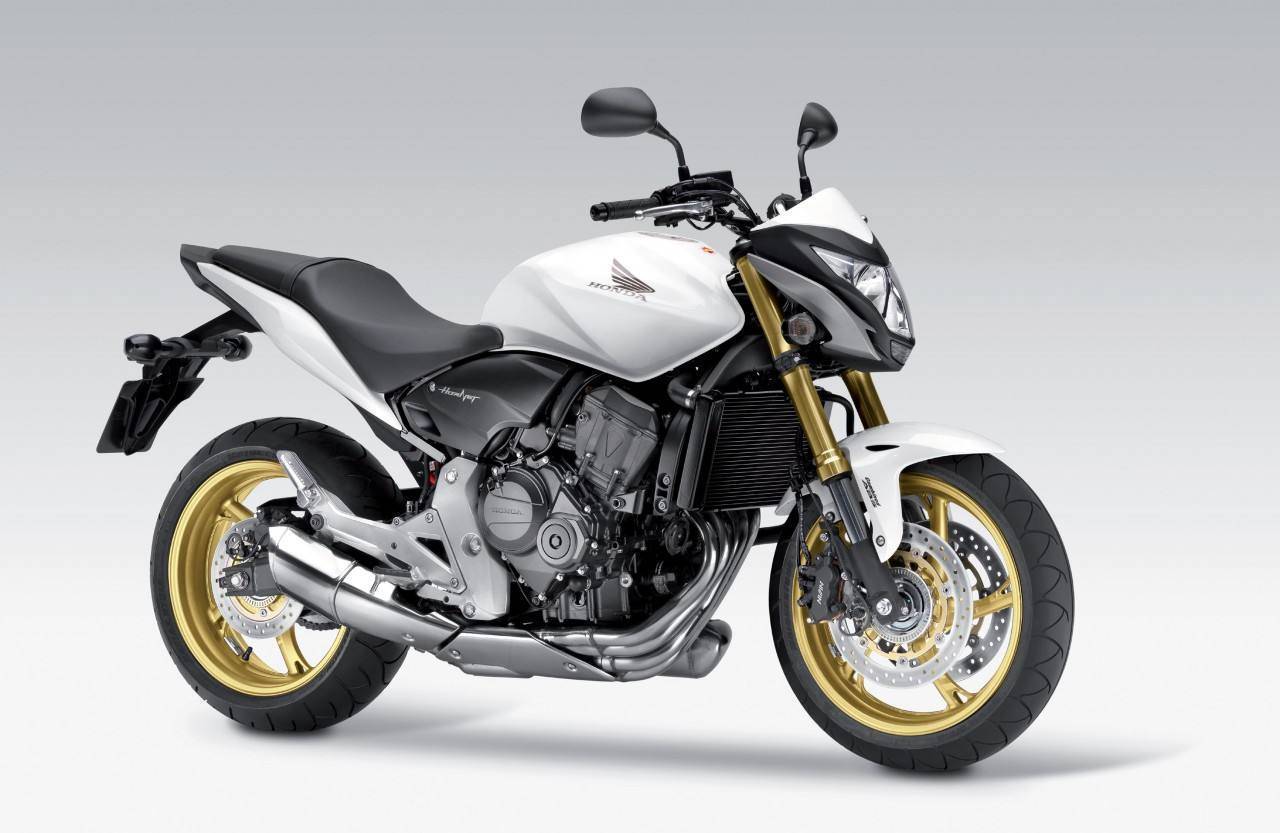 HONDAHornet“黄蜂”渲染图曝光，中量级运动街车