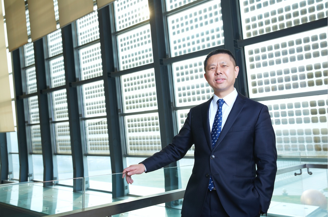 “90后”女生不靠颜值靠才华:一年进账129.879亿,拟奔赴IPO敲钟