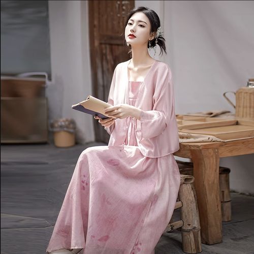 最近发现穿什么衣服都丑,那些丑到极致的衣服