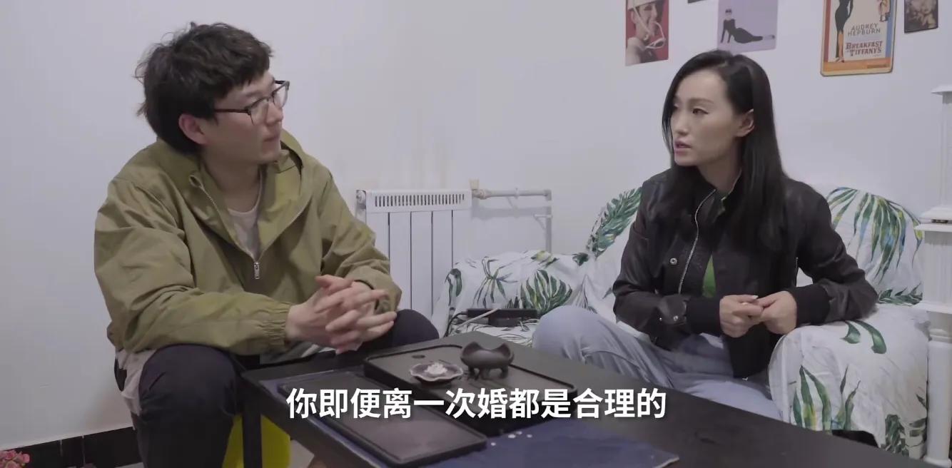 造棺材、揽快递、卖水果，逃离大城市后90后的返乡新生活