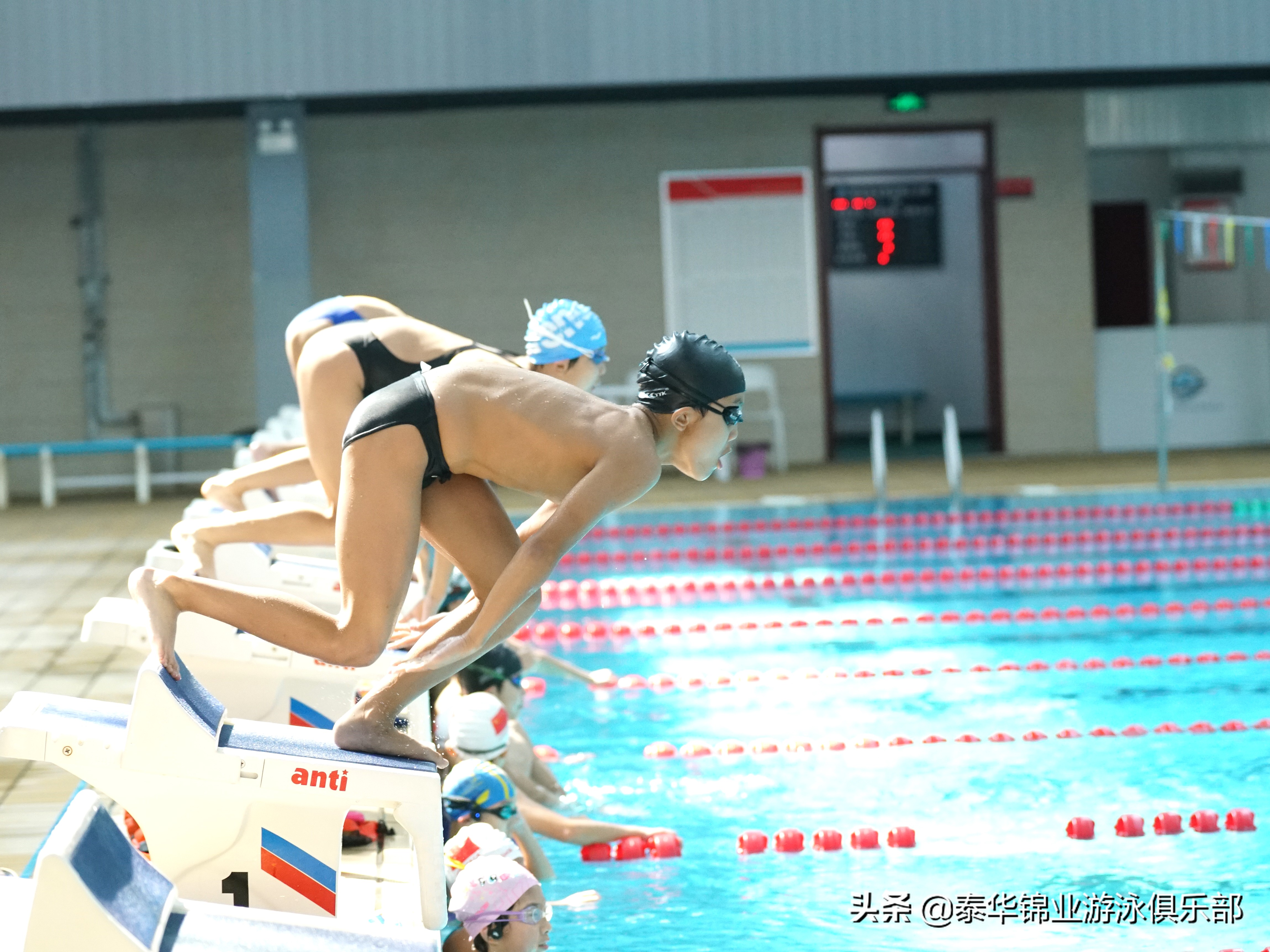 提升游泳体能和耐力如何上课,如何短期内提高游泳速度