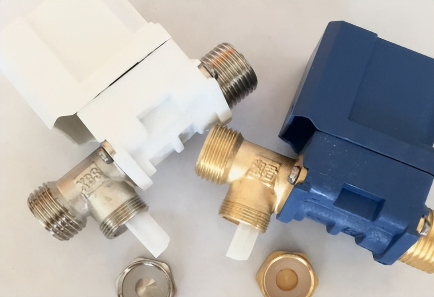 太阳能热水器电磁阀不关闭故障,热水器电磁阀故障维修方法