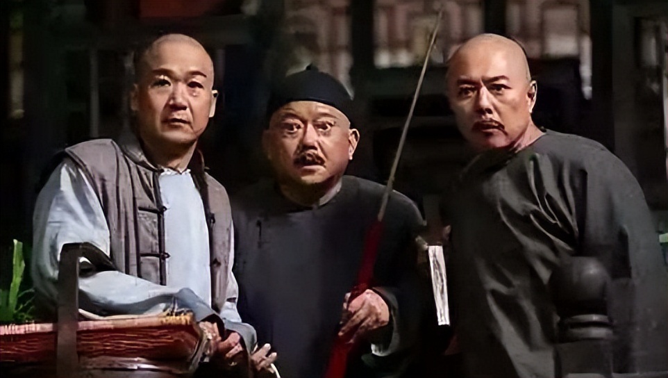 演活了奸臣，这10位明星选得好！给他们排个名：王刚排第4