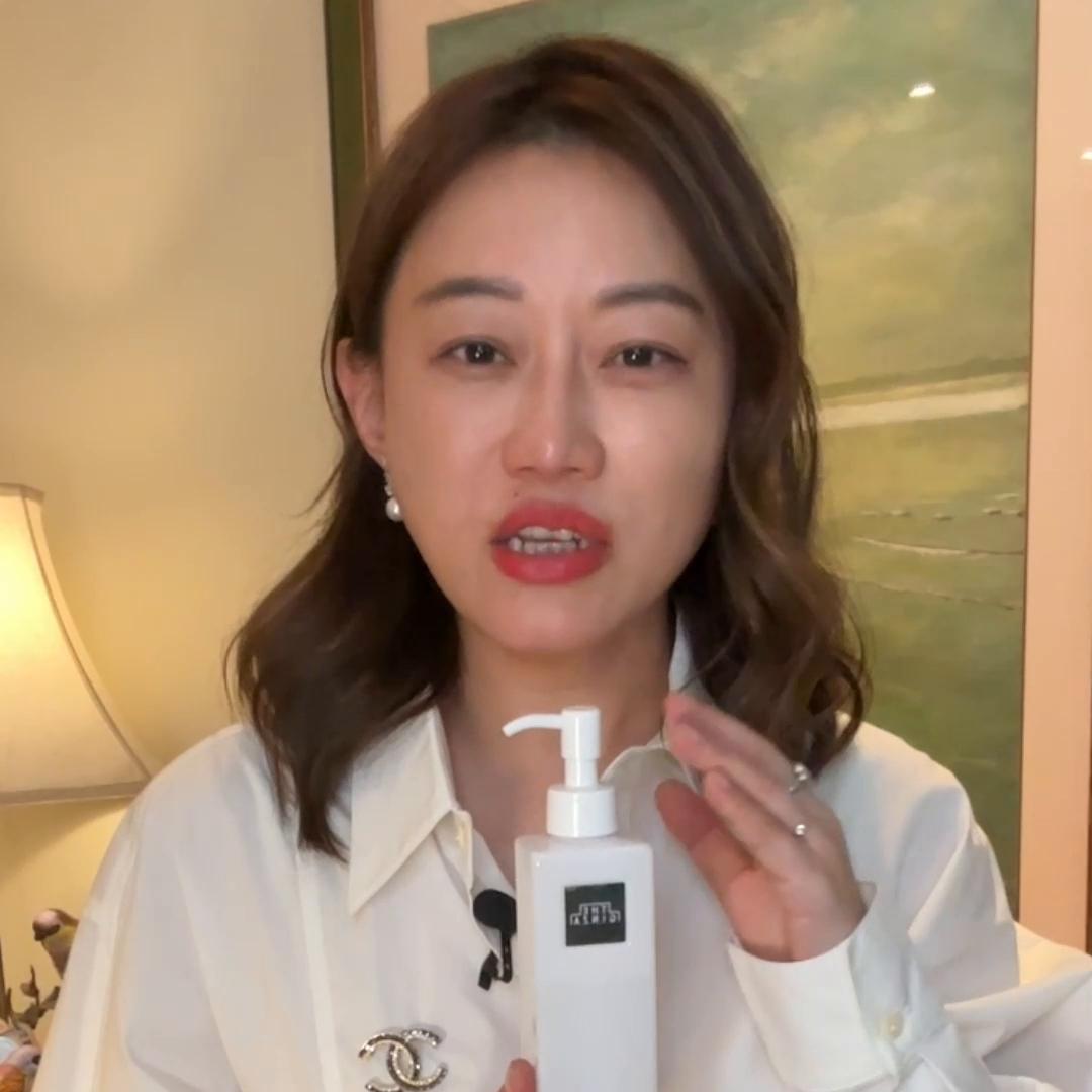 40岁姐姐推荐的抗老精华干皮,40岁姐姐日常护肤