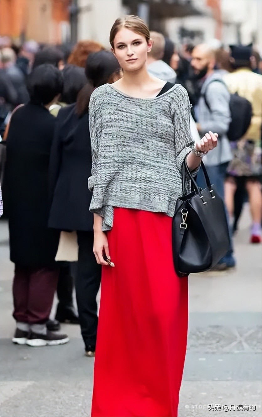 灰色格子大衣怎么搭配才时尚,灰色系一套真的简单又高级穿搭