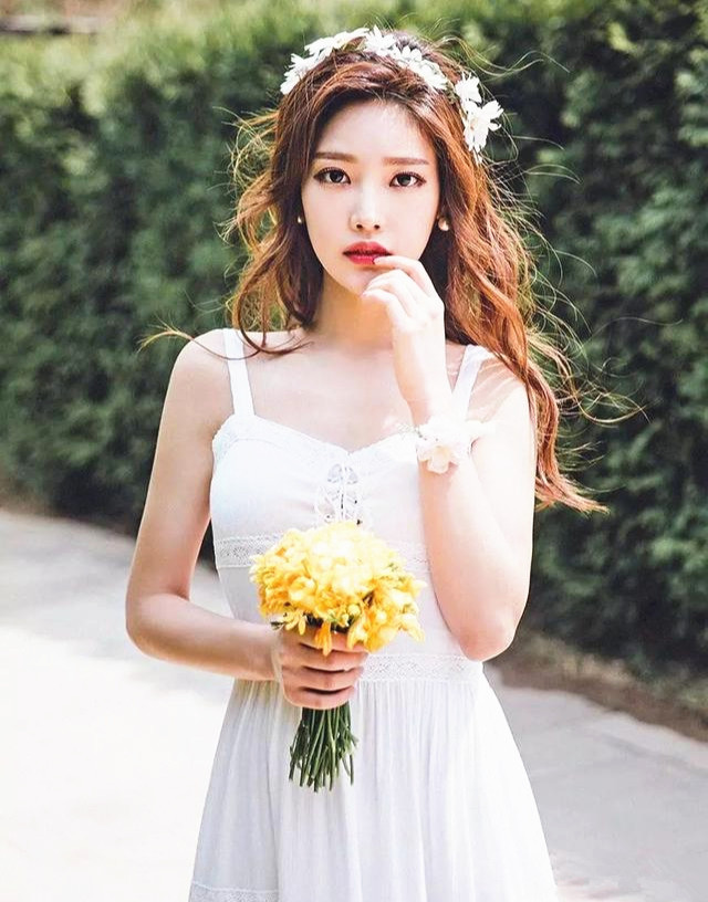 韩国朴正允街拍,韩国健身模特朴正允