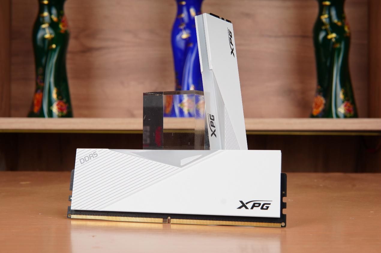 乔思伯d300和d301哪个好看,乔思伯d301和先马大境界对比