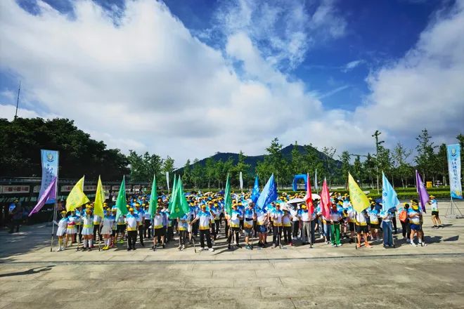 禁毒在行动禁毒宣传进万家,健步走与禁毒宣传同步举行