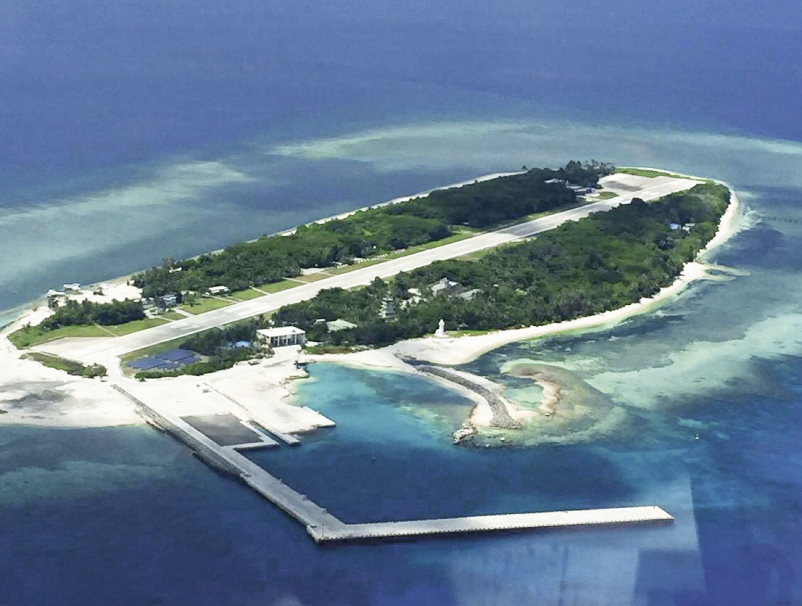 台媒大陆基建,美济礁填海造岛用了多久