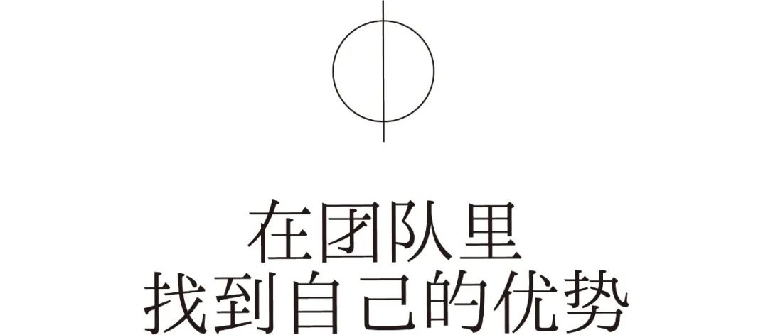 刚入足球队,刚入门踢球