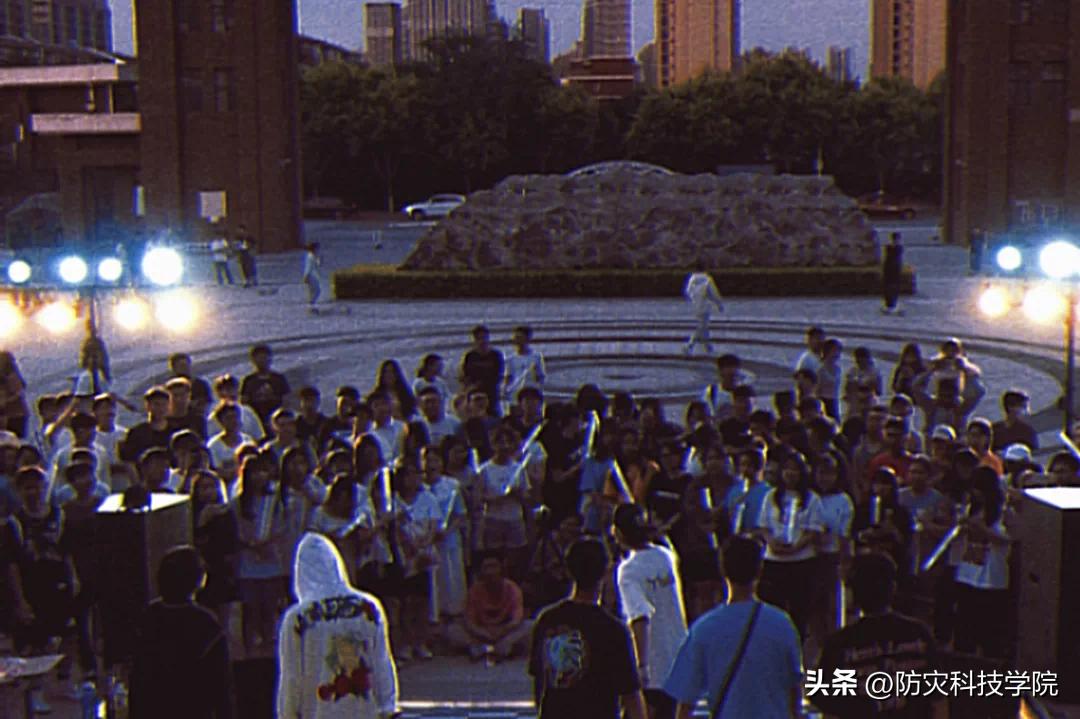 灏忓鐢熷弬瑙傞槻鐏惧噺鐏炬暀鑲查,鍙傝闃茬伨鍑忕伨鏁欒偛棣嗙殑鎰熷彈