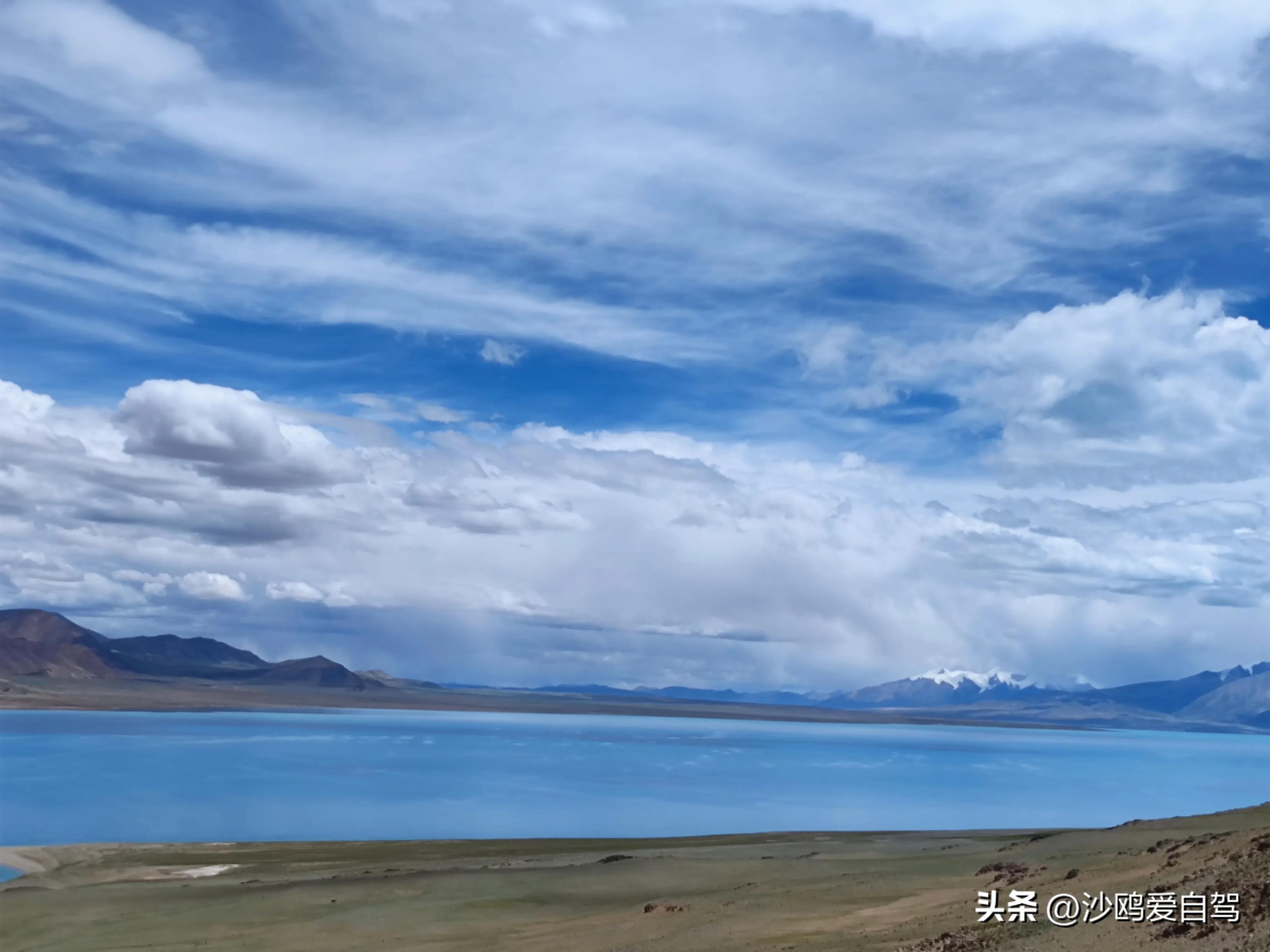 自驾四进*藏西***疆新**第12天:人在囧途:当惹雍措圣湖边陷车,轮胎鼓包