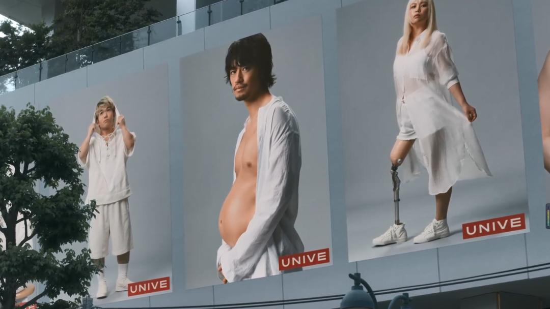 看一眼，只有1.3分，就知道是「神剧」没跑了