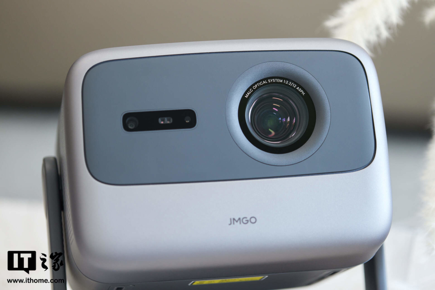 坚果n1spro4k演示,坚果N1SPro4K体验