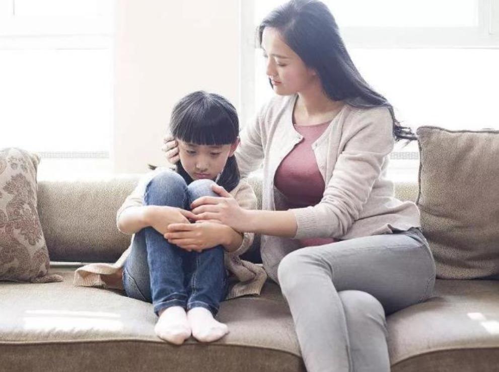 家有高敏感的宝宝，父母教育要注意5点，才能培养孩子的自信