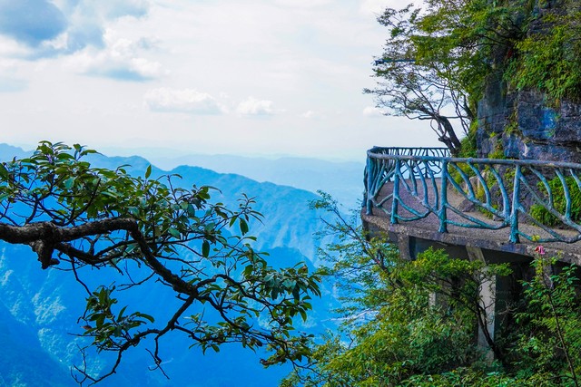 夏日去哪里旅游好玩,夏日去哪里旅游比较好