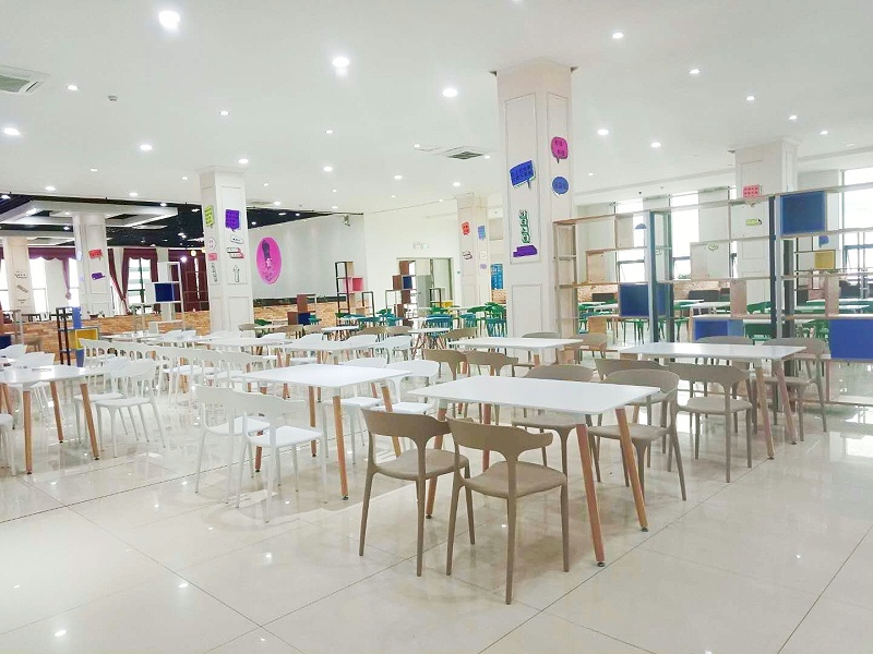 鸿凯家具|餐桌椅的选材技巧