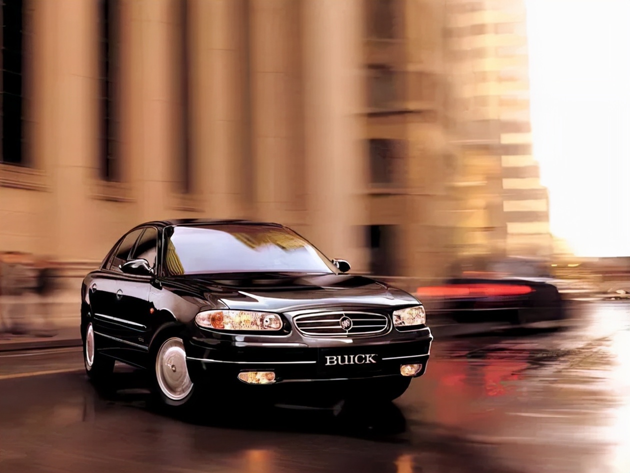 别克君威gs买精英还是尊贵,别克君威gs值不值得买