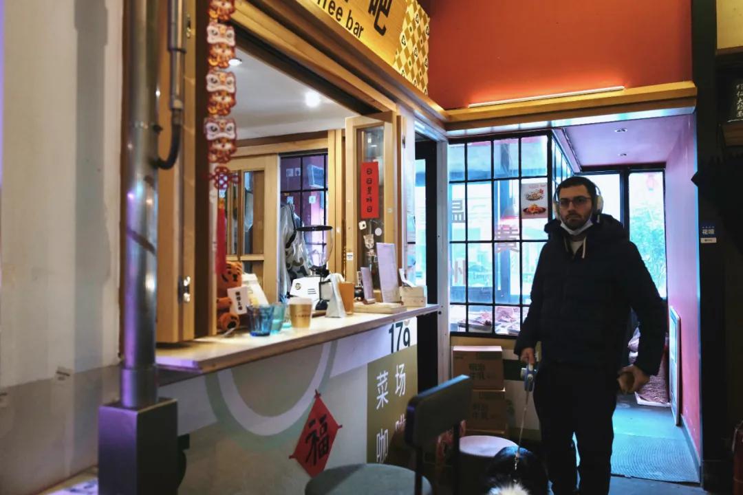 没想到有一天，在菜场被馋哭