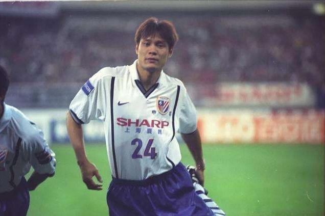 范志毅和第三任老婆有孩子吗,足球名将范志毅大婚